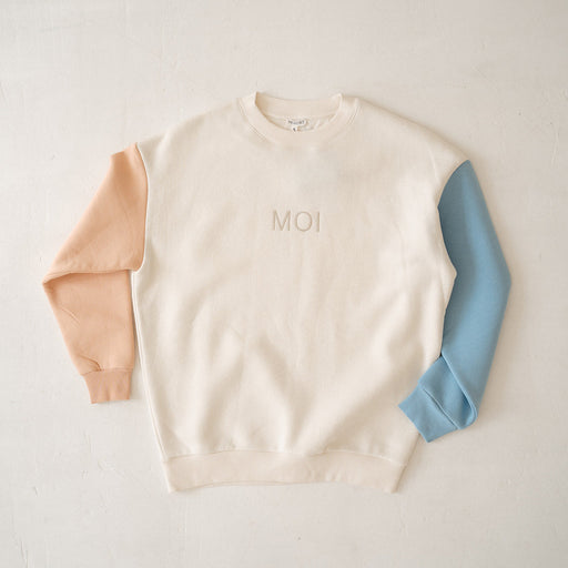 oversized stylish matching mums and kids sweater set
Mini and Moi sweater set
matching family outfits
twinning mama and me sweaters
new baby shower gift
unique baby shower gift
