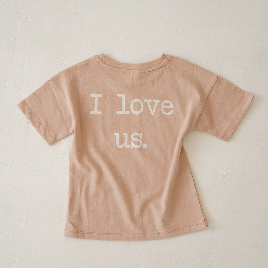 oversized matching mummy and me t-shirts set
new baby shower gift
I love us mama and mini slogan tshirt sets
matching family outfits
twinning t-shirts
